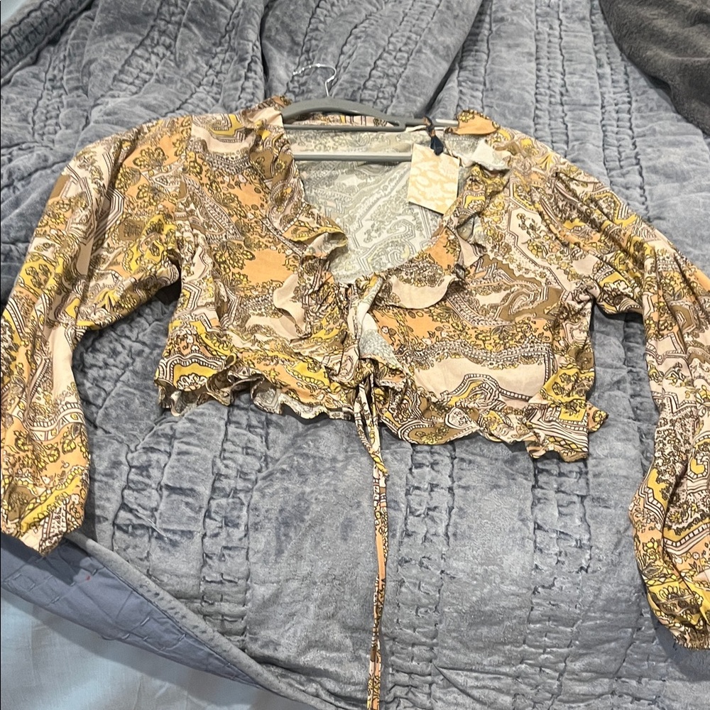 Novella Royale Floral Blouse in Yellow and Brown Peach Paisley